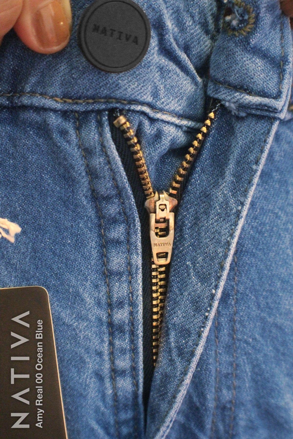 MOM SHORTS, TRUE DENIM, AMY REAL 00 OCEAN BLUE. Talle Alto. Auténtico e Interminable. Cintura Ajustable PERFECT FIT®