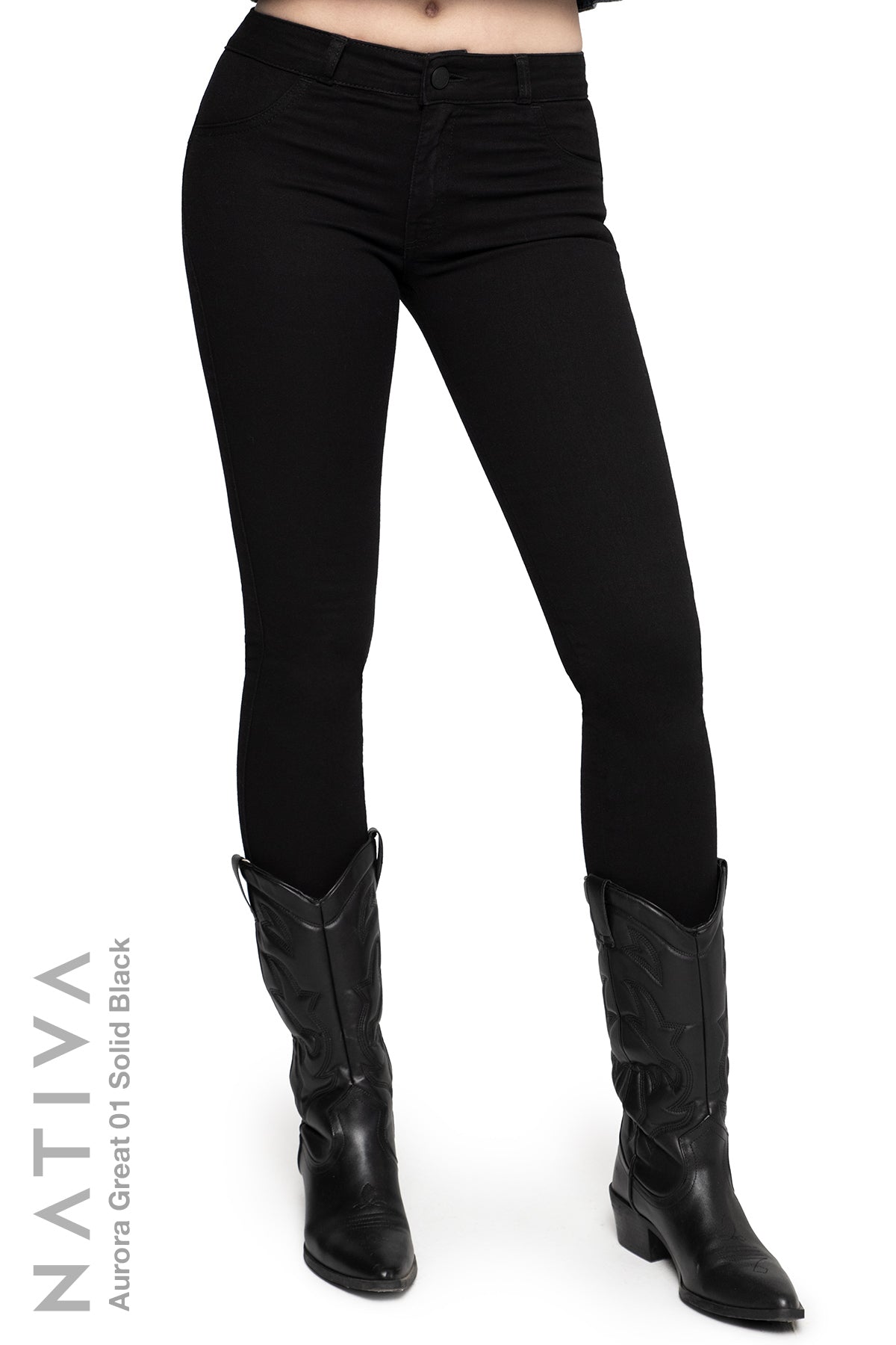 SUPER SKINNY JEANS, AURORA GREAT 01 BLACK, Talle Medio. Moldeador. Cuatro Estaciones. Tecnología No Stress®