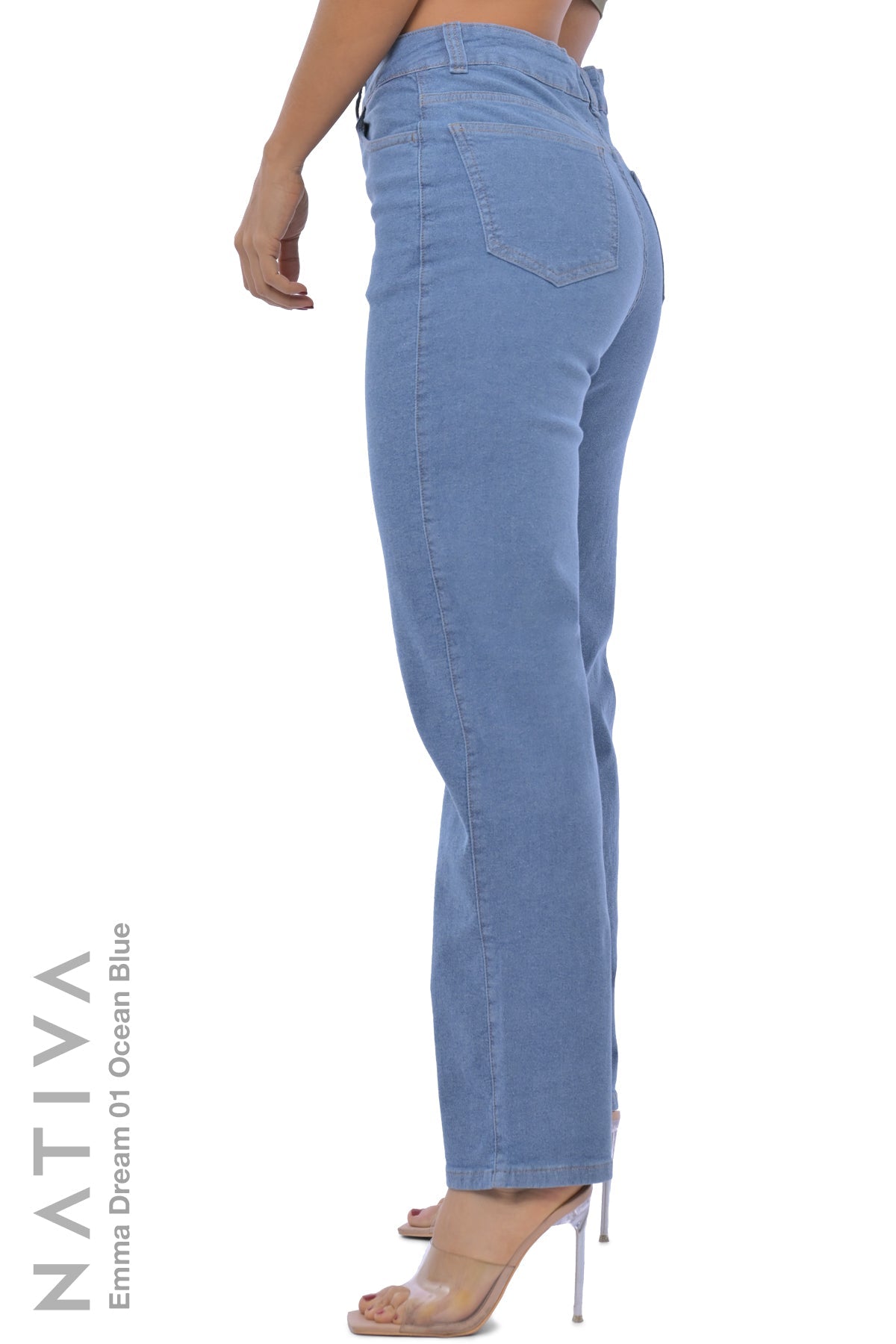 STRAIGHT JEANS, EMMA DREAM 01 OCEAN BLUE. Talle Alto. Con tejidos super elásticos ESFD (Extreme Stretch Flattering Denim). Cintura Ajustable PERFECT FIT®