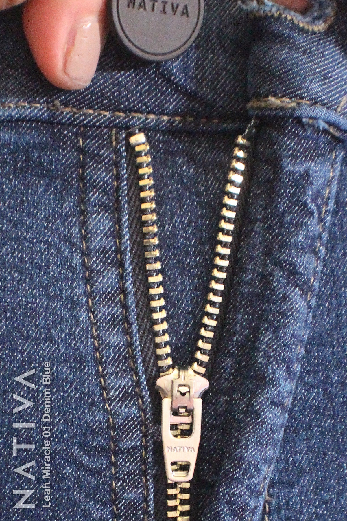 LEGGING JEANS, LEAH MIRACLE 01 DENIM BLUE. Talle Alto. De Fácil Colocado y Tejido Super Elástico. Moldeador y Afirmador. Casual 7 días. Tecnología No Stress®