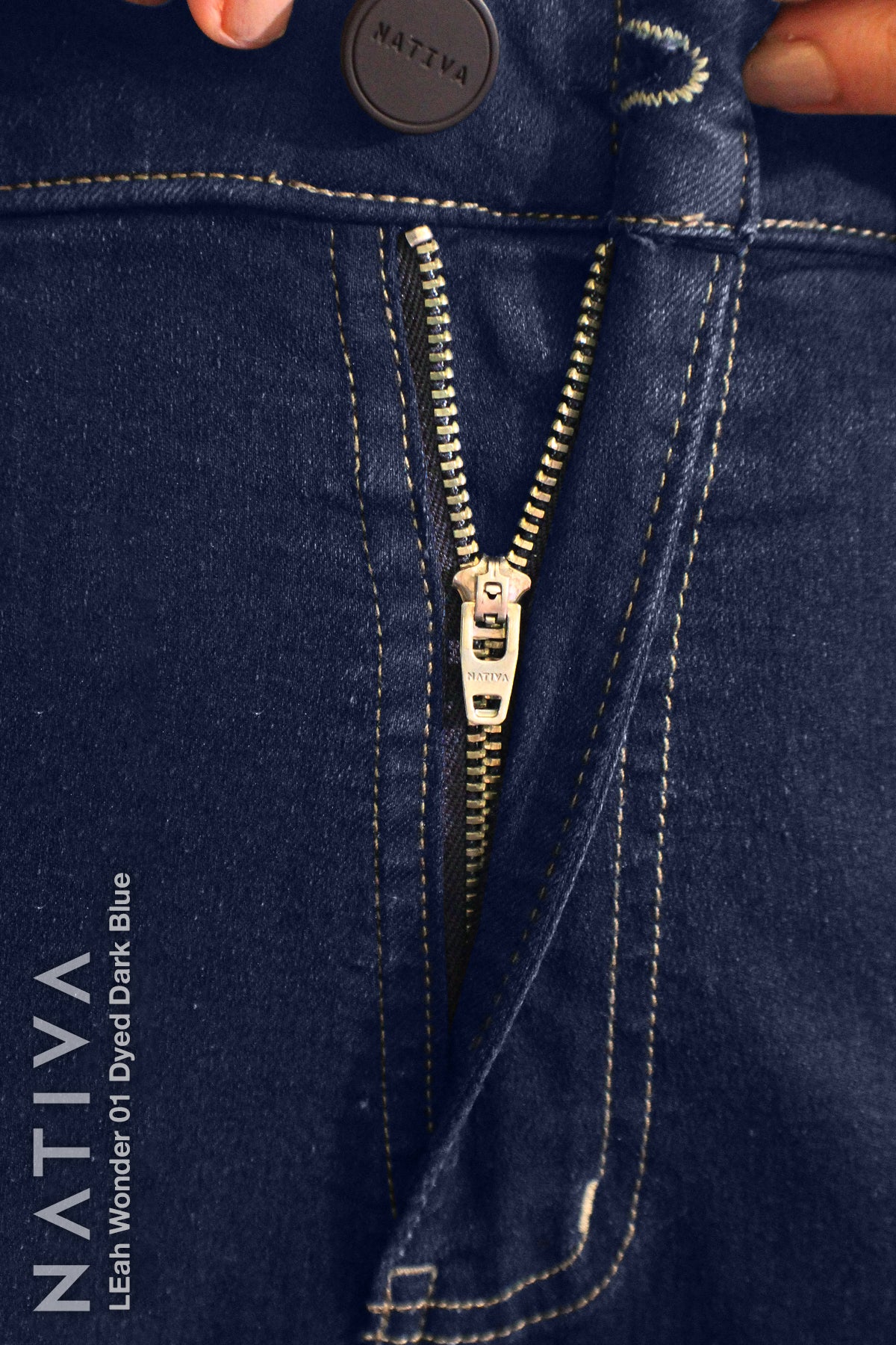 LEGGING JEANS, LEAH WONDER 01 DYED DARK. Talle Alto. De Fácil Colocado y Tejido Super Elástico. Moldeador y Afirmador. Casual 7 días. Tecnología No Stress®