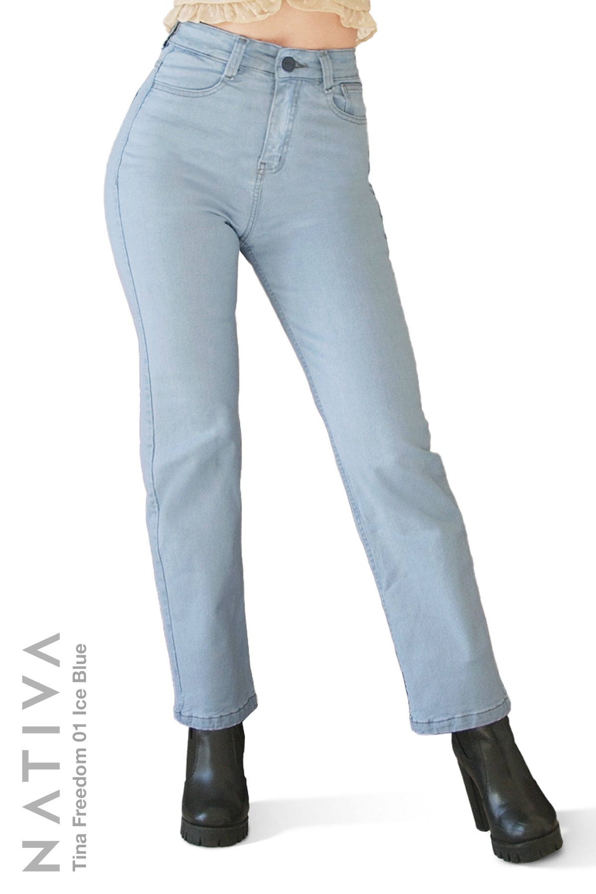 STRAIGHT JEANS, TINA FREEDOM 01 ICE BLUE. Talle Alto. Con tejidos super elásticos ESFD (Extreme Stretch Flattering Denim). Cintura Ajustable®