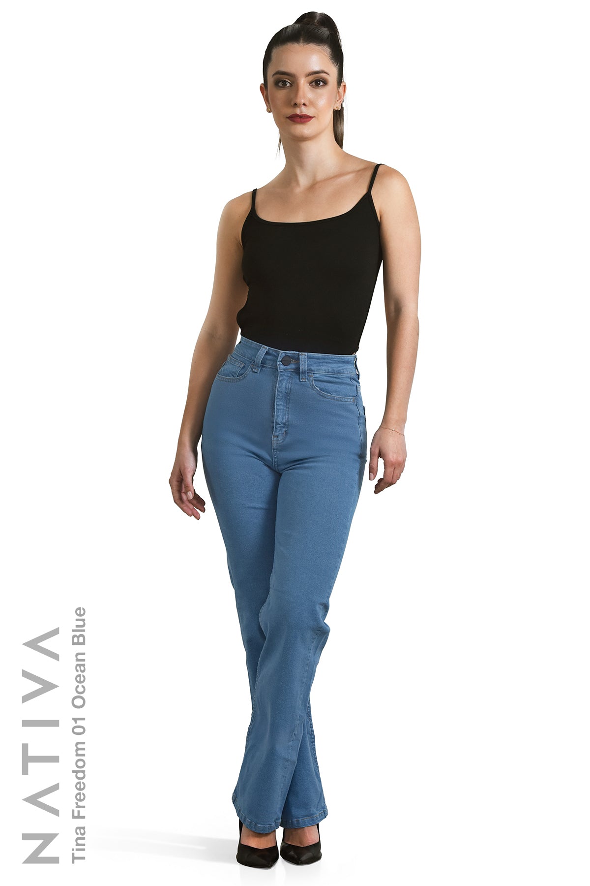 STRAIGHT JEANS, TINA FREEDOM 01 OCEAN BLUE. Talle Alto. Con tejidos super elásticos ESFD (Extreme Stretch Flattering Denim). Cintura Ajustable®