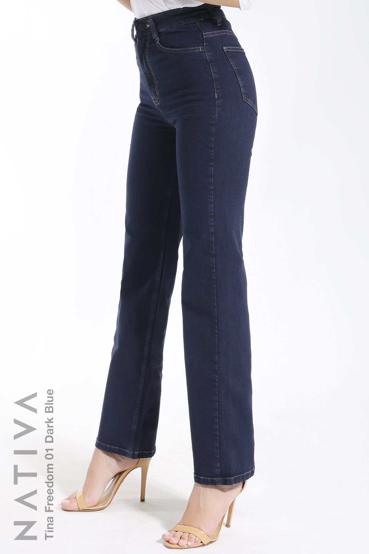 STRAIGHT JEANS, TINA FREEDOM 01 DARK BLUE. Talle Alto. Con tejidos super elásticos ESFD (Extreme Stretch Flattering Denim). Cintura Ajustable®